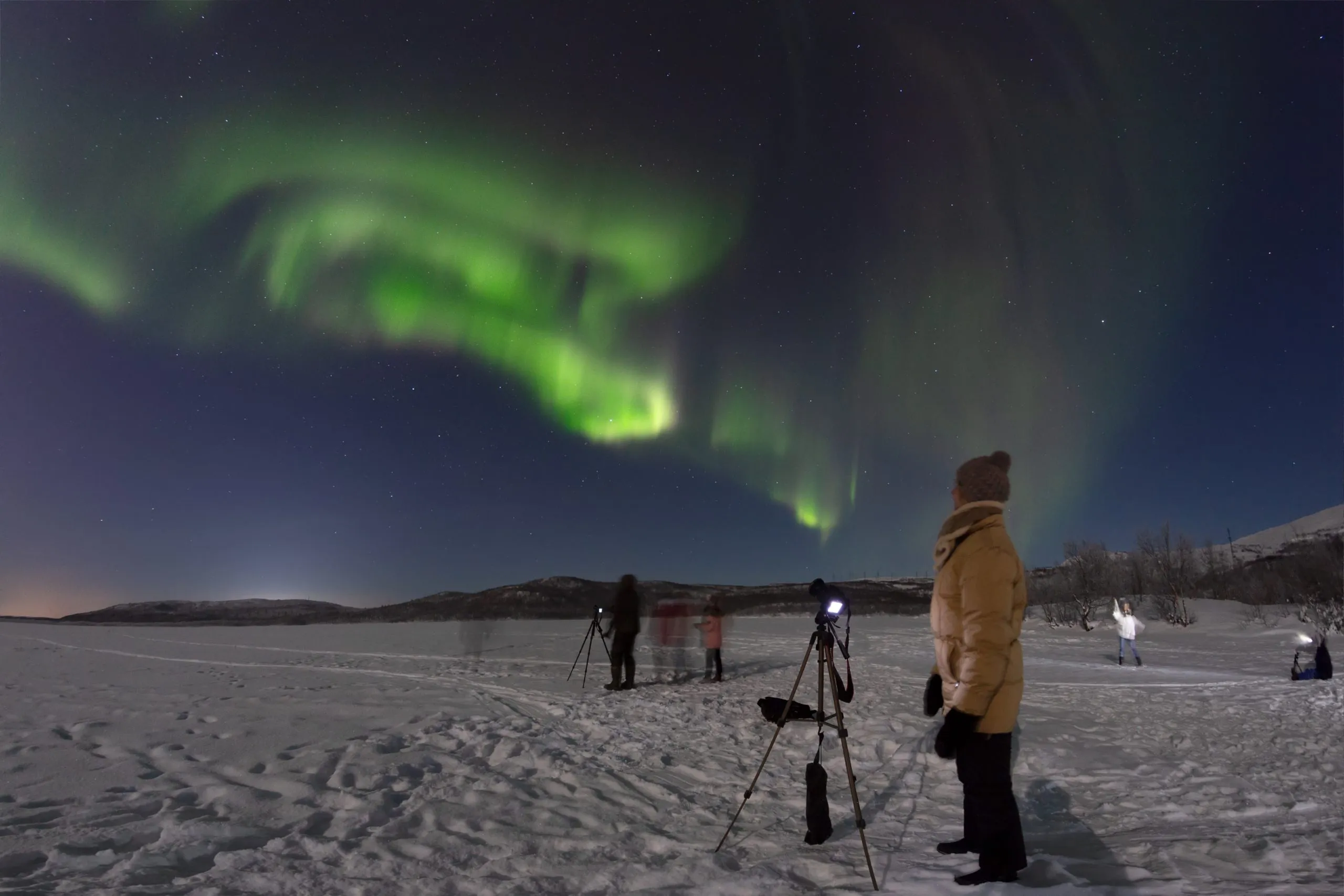 aurora-borealis-2024-10-17-11-43-21-utc-scaled